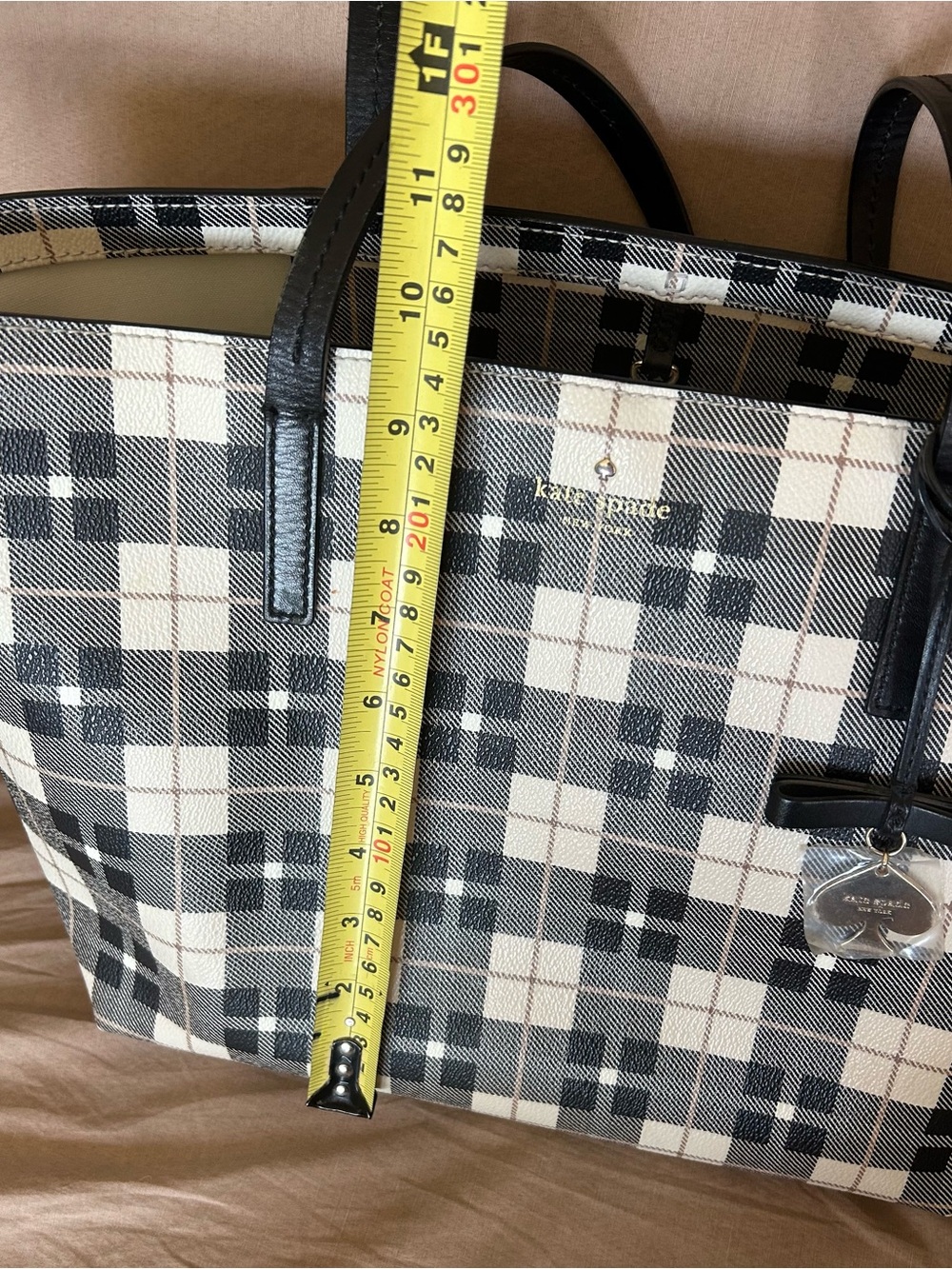 Kate Spade Black and Cream Plaid Tote with Heart Charm - Picture 2 of 8